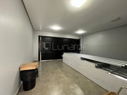 Casa com 3 Dormitórios - Miniatura - Lunardi Imóveis