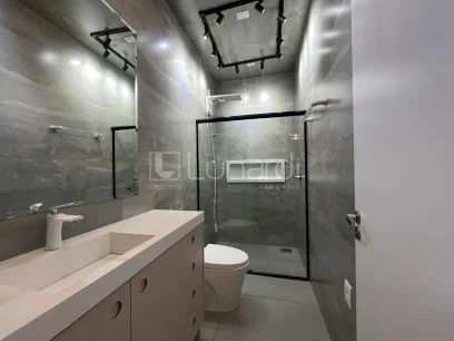 Casa com 3 Dormitórios - Miniatura - Lunardi Imóveis