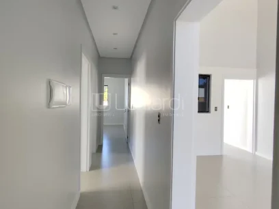 Casa com 3 Dormitórios - Miniatura - Lunardi Imóveis