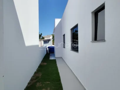 Casa com 3 Dormitórios - Miniatura - Lunardi Imóveis