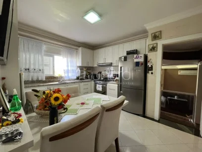 Casa com 4 Dormitórios - Miniatura - Lunardi Imóveis