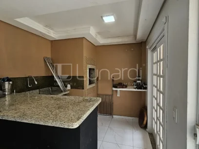 Casa com 2 Dormitórios - Miniatura - Lunardi Imóveis