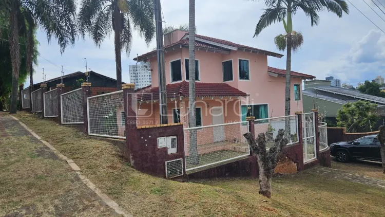 Casa com 2 Dormitórios - Lunardi Imóveis