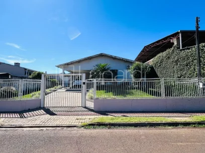 Casa com 3 Dormitórios - Miniatura - Lunardi Imóveis