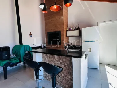 Casa com 3 Dormitórios - Miniatura - Lunardi Imóveis