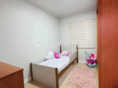 Casa com 3 Dormitórios - Miniatura - Lunardi Imóveis