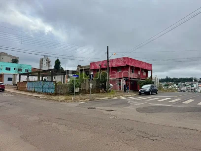 Casa com 4 Dormitórios - Lunardi Imóveis