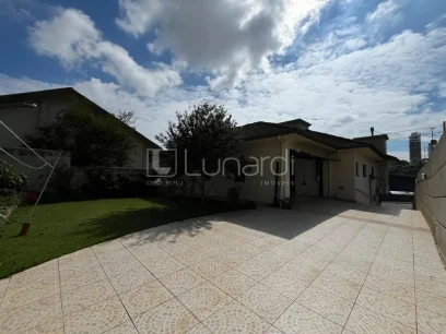 Casa com 3 Dormitórios - Miniatura - Lunardi Imóveis