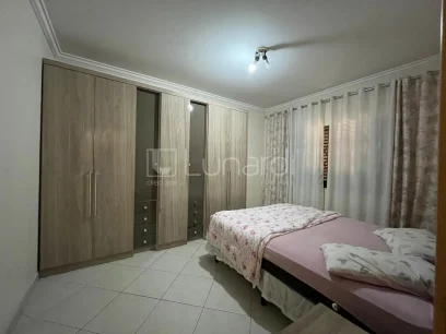 Casa com 3 Dormitórios - Miniatura - Lunardi Imóveis