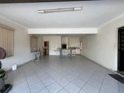 Casa com 3 Dormitórios - Miniatura - Lunardi Imóveis