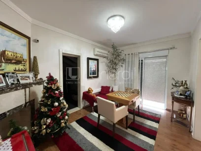 Casa com 3 Dormitórios - Miniatura - Lunardi Imóveis