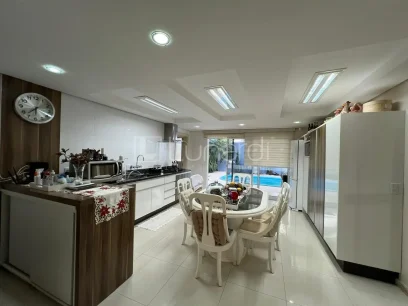 Casa com 3 Dormitórios - Miniatura - Lunardi Imóveis