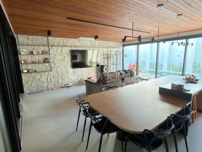 Casa com 4 Suítes - Miniatura - Lunardi Imóveis