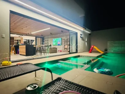 Casa com 4 Suítes - Miniatura - Lunardi Imóveis