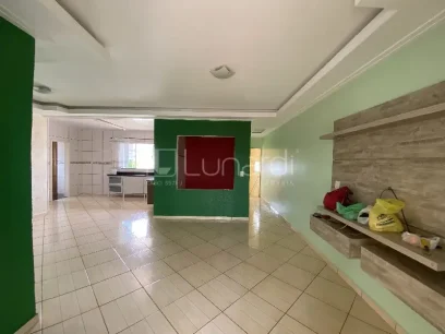 Casa com 2 Dormitórios - Miniatura - Lunardi Imóveis