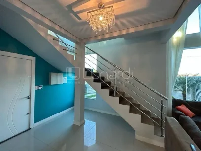 Casa com 2 Dormitórios - Miniatura - Lunardi Imóveis