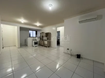 Apartamento com 2 Dormitórios - Miniatura - Lunardi Imóveis