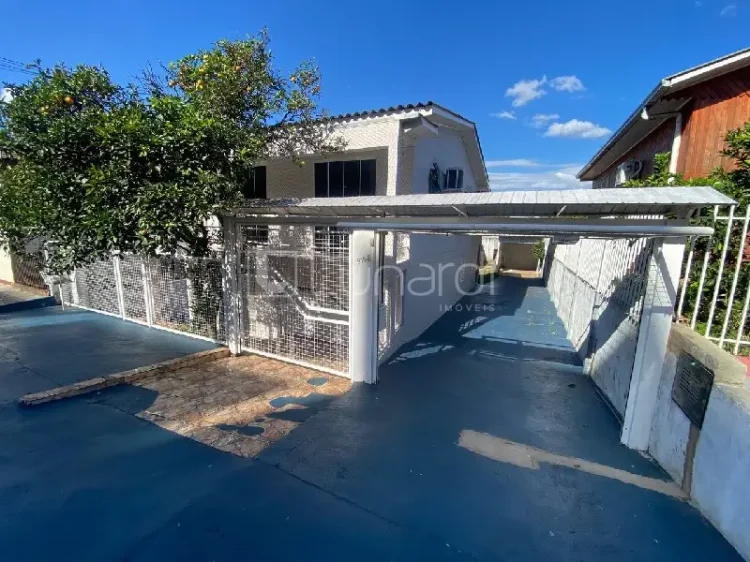 Casa com 2 Dormitórios - Lunardi Imóveis