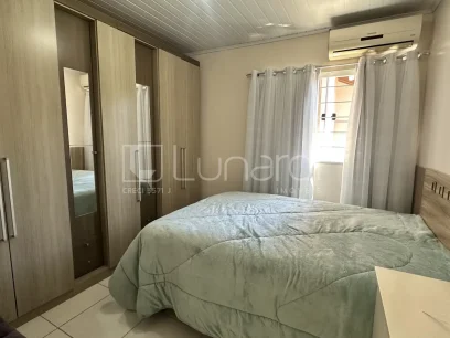 Casa com 3 Dormitórios - Miniatura - Lunardi Imóveis