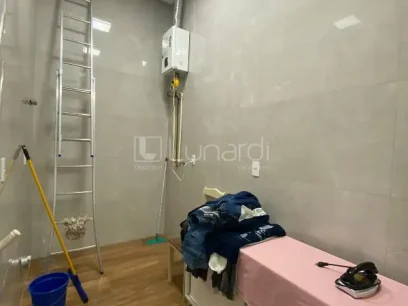 Casa com 3 Suítes - Miniatura - Lunardi Imóveis