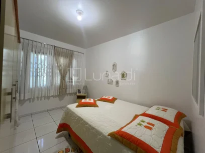 Casa com 3 Dormitórios - Miniatura - Lunardi Imóveis