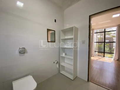 Casa com 3 Dormitórios - Miniatura - Lunardi Imóveis