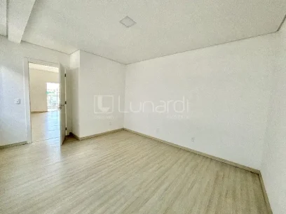 Cobertura com 4 Dormitórios - Miniatura - Lunardi Imóveis