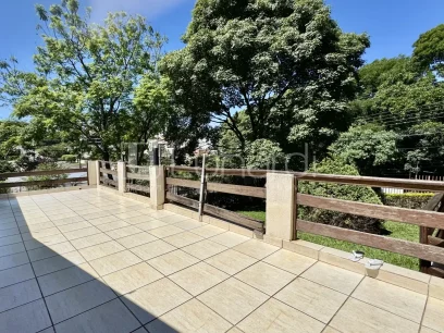 Casa com 4 Dormitórios - Miniatura - Lunardi Imóveis