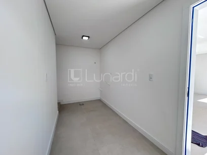 Casa com 3 Dormitórios - Miniatura - Lunardi Imóveis