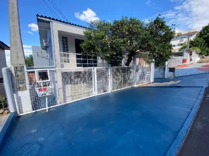 Casa com 2 Dormitórios - Miniatura - Lunardi Imóveis