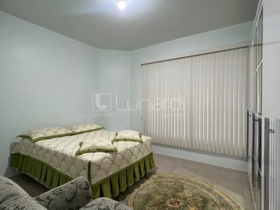 Casa com 3 Dormitórios - Miniatura - Lunardi Imóveis