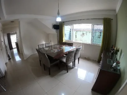 Casa com 3 Dormitórios - Miniatura - Lunardi Imóveis