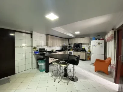 Casa com 3 Dormitórios - Miniatura - Lunardi Imóveis