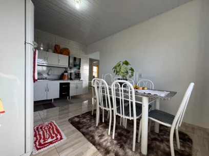 Casa com 4 Dormitórios - Miniatura - Lunardi Imóveis