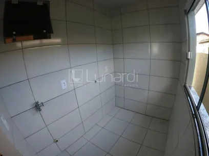 Casa com 2 Dormitórios - Miniatura - Lunardi Imóveis