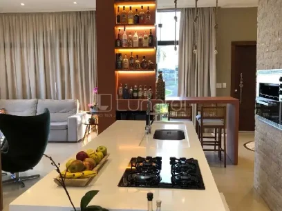 Casa com 4 Dormitórios - Miniatura - Lunardi Imóveis