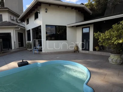 Casa com 3 Dormitórios - Miniatura - Lunardi Imóveis