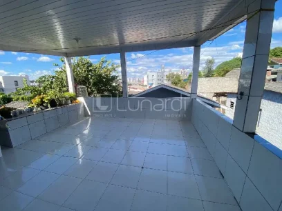 Casa com 2 Dormitórios - Miniatura - Lunardi Imóveis