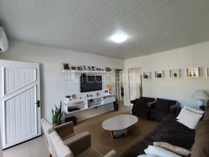 Casa com 3 Dormitórios - Miniatura - Lunardi Imóveis