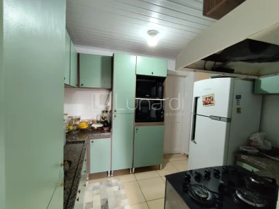 Casa com 3 Dormitórios - Miniatura - Lunardi Imóveis