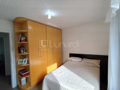 Casa com 3 Dormitórios - Miniatura - Lunardi Imóveis