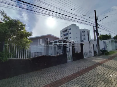 Casa com 3 Dormitórios - Miniatura - Lunardi Imóveis