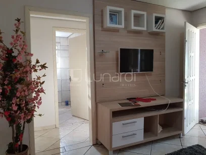 Casa com 3 Dormitórios - Miniatura - Lunardi Imóveis