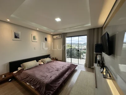 Casa com 3 Dormitórios - Miniatura - Lunardi Imóveis