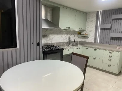 Cobertura com 3 Dormitórios - Miniatura - Lunardi Imóveis