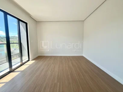 Sobrado com 3 Dormitórios - Miniatura - Lunardi Imóveis