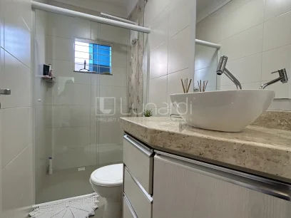 Casa com 3 Dormitórios - Miniatura - Lunardi Imóveis