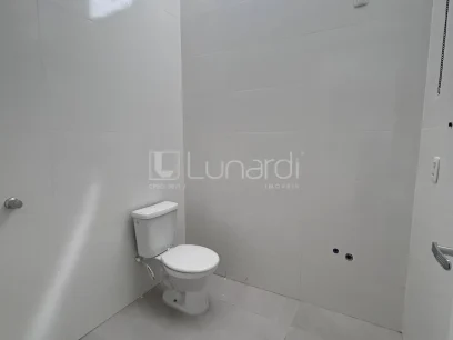Casa com 2 Dormitórios - Miniatura - Lunardi Imóveis