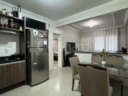 Casa com 2 Dormitórios - Miniatura - Lunardi Imóveis