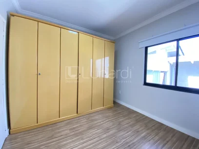 Casa com 3 Dormitórios - Miniatura - Lunardi Imóveis